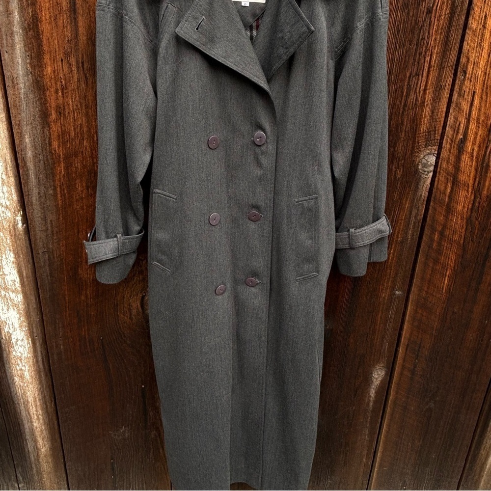 Michelle Stuart Gray Trench Coat and Belt with Zip-in Lining Size 14 - Picture 7 of 13